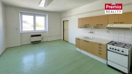 Pron�jem bytu 1+1, 52 m2, OV, Znojmo, ul. Vrchlick�ho