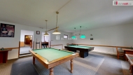 Pron�jem restaurace, Opava, M�sto