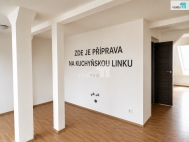Prodej bytu 3+kk, 72 m2, OV, Praha 9, Hrdlo�ezy, ul. �eskobrodsk�