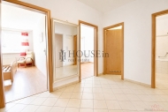 Pron�jem bytu 2+kk, 61 m2, OV, Praha 10, Hostiva�, ul. Budape��sk�