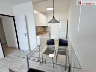 Pronájem bytu 2+kk, 45 m2, OV, Praha 5, Stodůlky, ul. Petržílkova