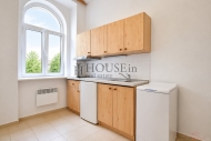 Pron�jem bytu 1+1, 40 m2, OV, Praha 3, �i�kov, ul. Seifertova