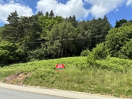 Prodej pozemku , ur�en� k v�stavb� RD, Mn��ek (okres Liberec)