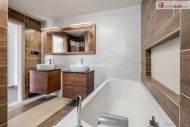 Prodej samostatn�ho RD, 460 m2, V�domice (okres Litom��ice)