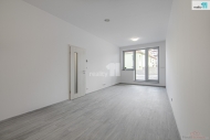 Pron�jem bytu 3+kk, 96 m2, OV, Praha 8, Libe�, ul. V Hole�ovi�k�ch