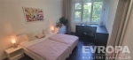 Lo�nice s pracovn�m koutem
