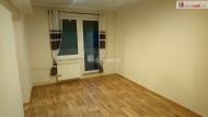 Pron�jem bytu 2+1, 50 m2, OV, Lu�t�nice, Zelen� (okres Mlad� Boleslav)