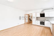 Pron�jem bytu 3+kk, 85 m2, OV, Praha 4, Kam�k, ul. Mari�nsk�