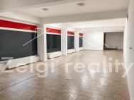 Pron�jem obchodn�ch prostor, Rajhrad (okres Brno-venkov)