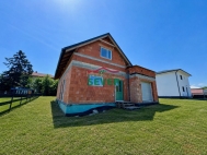 Prodej samostatn�ho RD, 0 m2, Dub�, B�h�nky (okres Teplice) - exkluzivn�