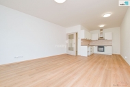 Pron�jem bytu 2+kk, 74 m2, OV, Liberec, Liberec II-Nov� M�sto, ul. Pap�rov�