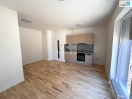 Pronájem bytu 1+kk, 35 m2, OV, Dobřichovice (okres Praha-západ), ul. Pražská