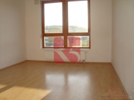 Pron�jem bytu 1+kk, 30 m2, OV, Praha 4, Kunratice, ul. Pod Halt��em
