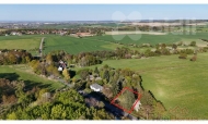 Prodej pozemku , určený k výstavbě RD, Louňovice (okres Praha-východ)