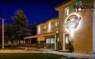 Pron�jem komer�n�ho objektu : Obchodn� centrum, Plan� (okres Tachov)