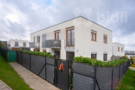 Prodej bytu 4+kk, 86 m2, OV, Mníšek pod Brdy (okres Praha-západ), ul. V Edenu