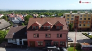Pron�jem obchodn�ch prostor, Star� M�sto (okres Uhersk� Hradi�t�)