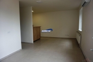 Pron�jem komer�n�ho objektu : Administrativn� b., Dambo�ice (okres Hodon�n)