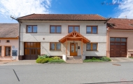Prodej �adov�ho RD, 260 m2, Pole�ovice (okres Uhersk� Hradi�t�)