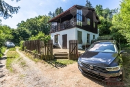 Prodej rekrea�n�ho objektu, Chy�ava, Mal� P��lepy (okres Beroun) - exkluzivn�