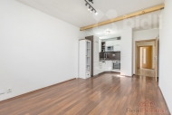 Prodej bytu 3+kk, 59 m2, OV, Praha 8, St���kov, ul. Jitravsk� - exkluzivn�