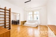 Pron�jem bytu 3+1, 94 m2, OV, Praha 1, Nov� M�sto, ul. P�trossova