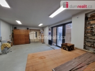 Pron�jem v�robn�ch prostor, Odolena Voda (okres Praha-v�chod)