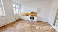 Pron�jem bytu 2+kk, 39 m2, OV, �irovnice (okres Pelh�imov), ul. Havl��kovo n�m�st�