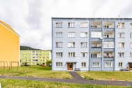 Prodej bytu 2+1, 57 m2, OV, Hroznětín (okres Karlovy Vary), ul. Sídliště - exkluzivně