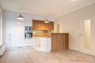 Pron�jem bytu 3+kk, 90 m2, OV, Praha 4, Hodkovi�ky, ul. ��fa�sk�