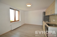 Pron�jem bytu 1+kk, 20 m2, OV, Praha 5, Sm�chov, ul. Na V�clavce