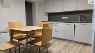Pron�jem bytu 2+kk, 40 m2, OV, Praha 7, Bubene�, ul. Korunova�n�