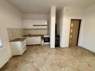 Pron�jem bytu 3+kk, 0 m2, OV, Plan� (okres Tachov), ul. Karl�n
