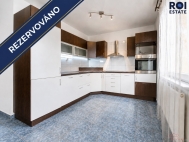 Prodej bytu 2+1, 66 m2, OV, Nupaky (okres Praha-v�chod), ul. Lu�n�