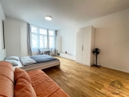 Pronájem bytu 1+kk, 34 m2, OV, Praha 2, Nové Město, ul. Ječná