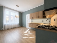 Pronájem bytu 3+1, 90 m2, OV, Ostrava, Hulváky (okres Ostrava-město), ul. 28. října