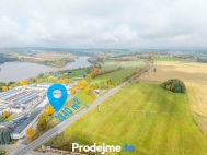 Prodej pozemku , ur�en� pro komer�n� v�stavbu, ���r nad S�zavou