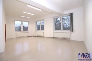 Pronájem komerčního objektu : Administrativní b., Praha 10, Strašnice - exkluzivně