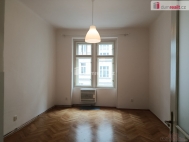 Pron�jem bytu 1+kk, 29 m2, OV, Praha 10, Vr�ovice, ul. Na spojce