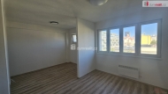 Pron�jem bytu 2+kk, 46 m2, OV, Praha 7, Hole�ovice, ul. Osadn�