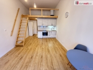 Pronájem bytu 1+kk, 42 m2, OV, Praha 5, Smíchov, ul. Na Valentince