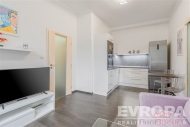 Prodej bytu 2+kk, 47 m2, OV, Praha 3, Vinohrady, ul. Hollarovo n�m�st�