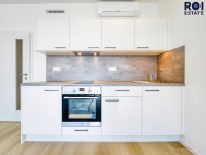 Pron�jem bytu 1+kk, 35 m2, OV, Praha 9, Hloub�t�n, ul. Kolbenova