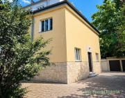 Pronájem bytu 1+kk, 30 m2, OV, Praha 8, Libeň, ul. Na Truhlářce