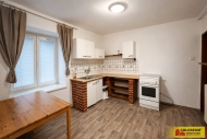 Prodej rohov�ho RD, 100 m2, Suchohrdly (okres Znojmo)