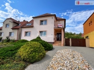 Prodej samostatn�ho RD, 220 m2, Pole�ovice (okres Uhersk� Hradi�t�)