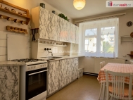 Prodej bytu 3+1, 72 m2, OV, Teplá (okres Cheb), ul. Školní