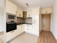 Prodej bytu 1+kk, 30 m2, OV, , ul. Zak��nsk�