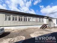 Pron�jem skladovac�ch prostor, Praha 8, ��blice