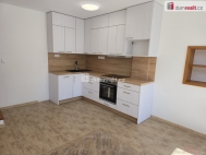 Pronájem bytu 3+kk, 74 m2, OV, Straky (okres Nymburk)